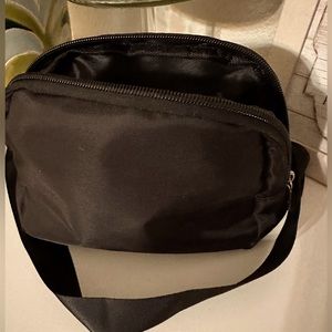 Fanny belt bag